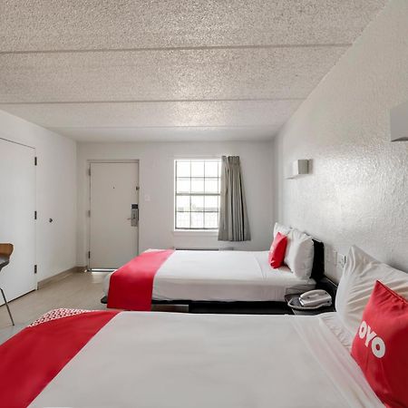 Oyo Hotel Houston Katy Freeway Ngoại thất bức ảnh