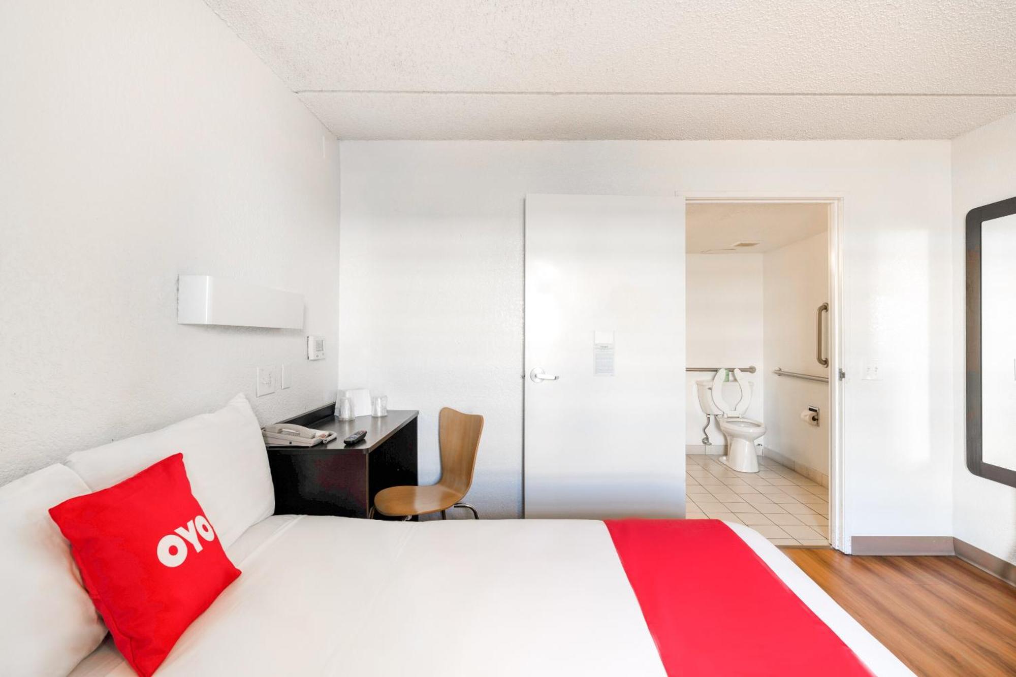 Oyo Hotel Houston Katy Freeway Ngoại thất bức ảnh