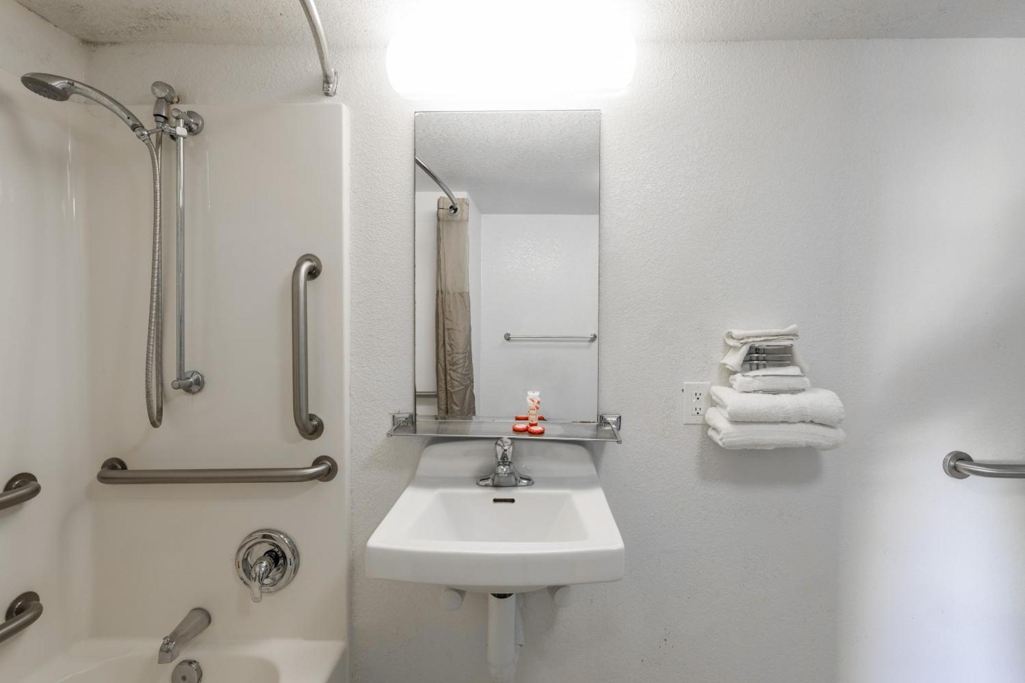 Oyo Hotel Houston Katy Freeway Ngoại thất bức ảnh