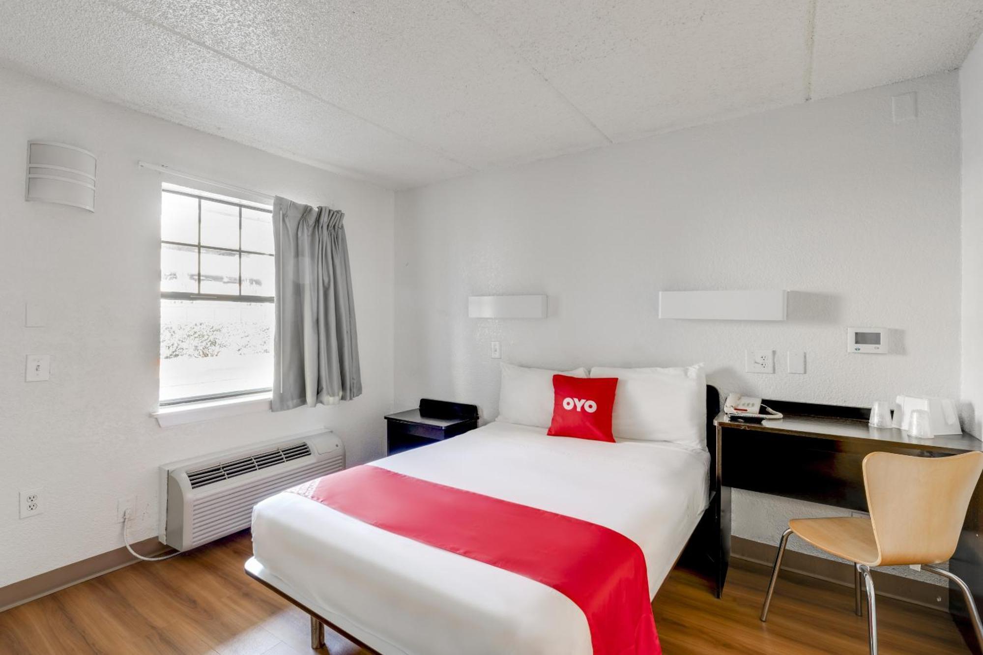 Oyo Hotel Houston Katy Freeway Ngoại thất bức ảnh