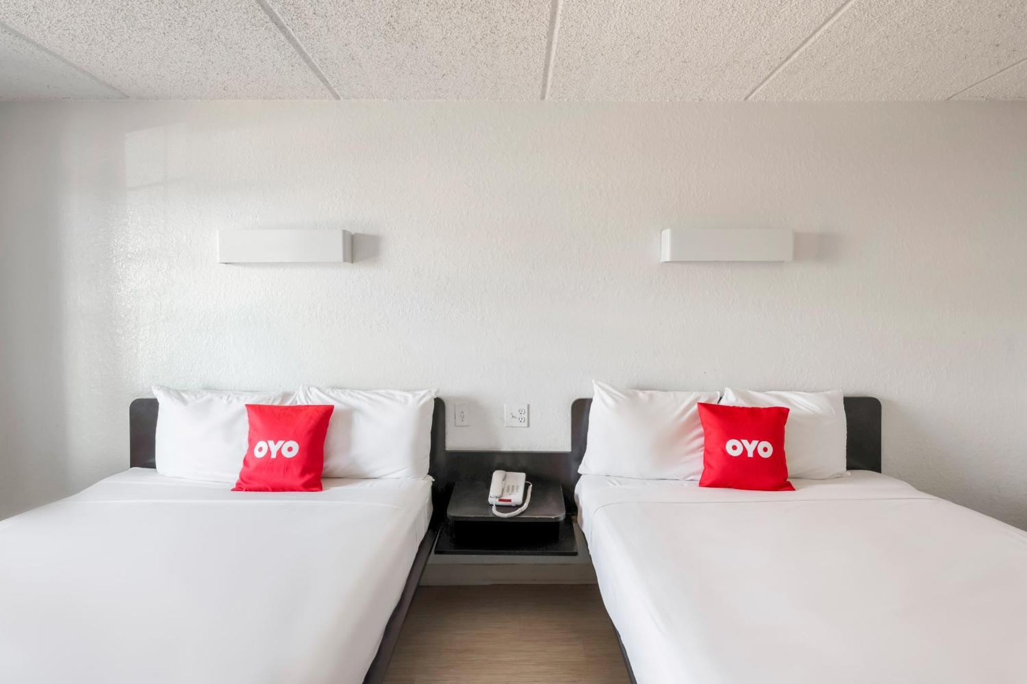 Oyo Hotel Houston Katy Freeway Ngoại thất bức ảnh